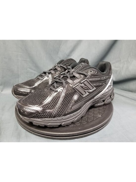 New Balance U2010V1 Black Grey Sneakers U2010892 Men\'s Size 10.5 NEW NO BOX!